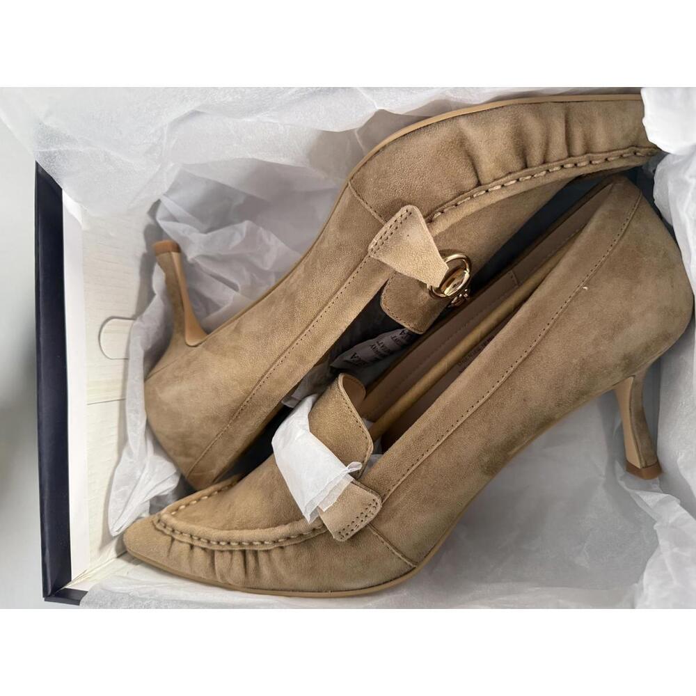 French Connection Taupe Suede Loafer Pumps Kitten Heel Size US 10 NWB - Picture 2 of 13